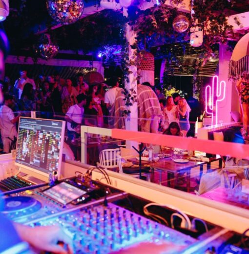 Bagatelle Beach Club img