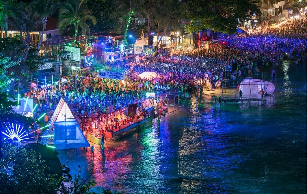 cancun de noche img