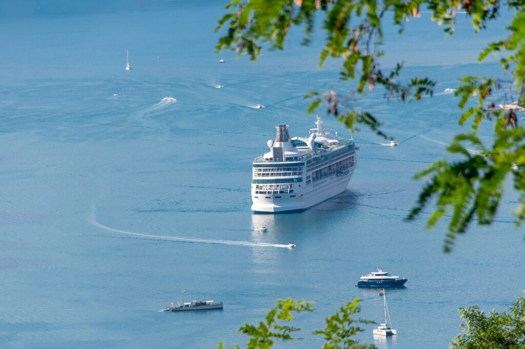 cruceros en el mar img