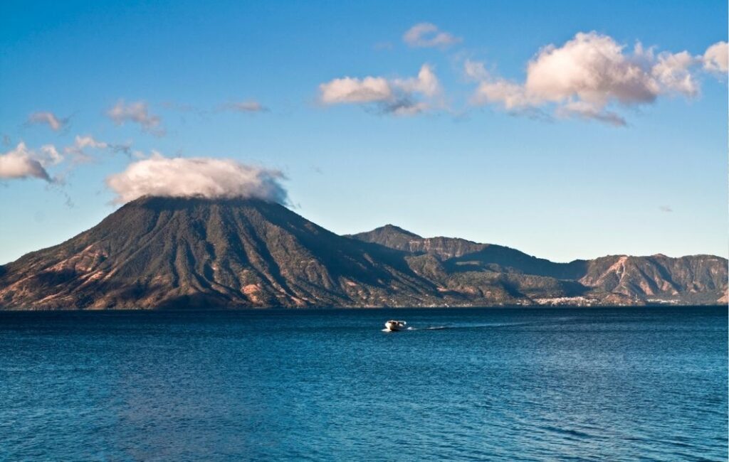 panajachel guatemala img